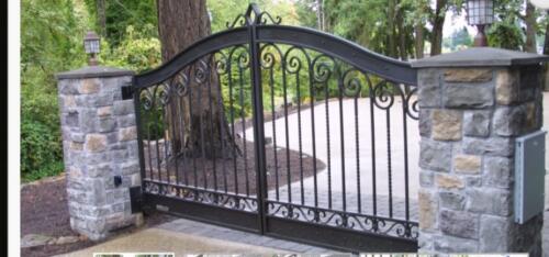 00015 Aluminum Gates