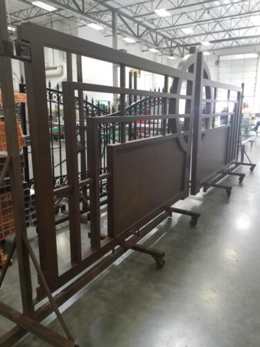 00018 Aluminum Gates