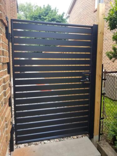 00021 Aluminum Gates