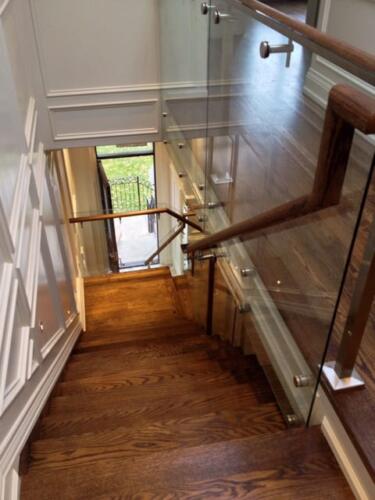 00110 Indoor Glass Railings