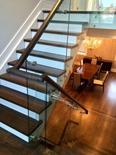 00111 Indoor Glass Railings