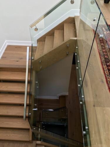 00113 Indoor Glass Railings