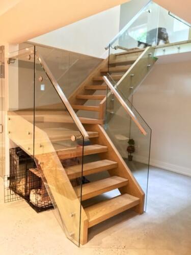 00114 Indoor Glass Railings