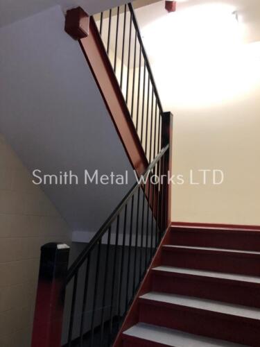 00170 Indoor Modern Railings