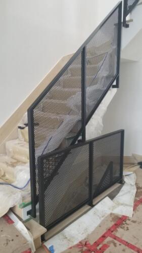 00194 Indoor Modern Railings