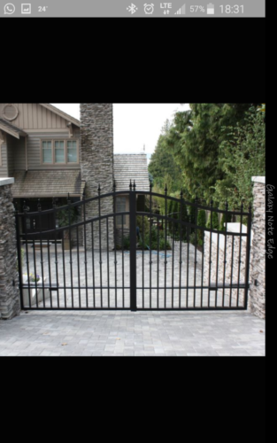 00486 Metal Gates