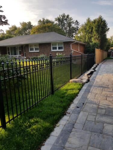 00582 Ornamental Fence