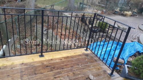 00711 Outdoor Deck Railings