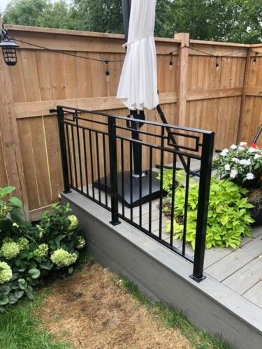 00720 Outdoor Deck Railings