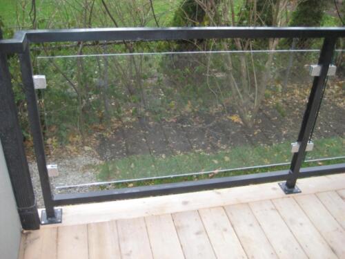 00741 Outdoor Glass Railings