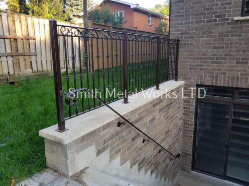 00753 Outdoor Handrails