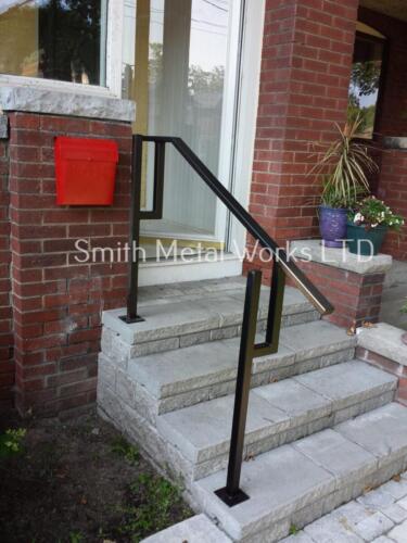 00759 Outdoor Handrails