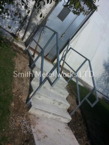 00774 Outdoor Handrails