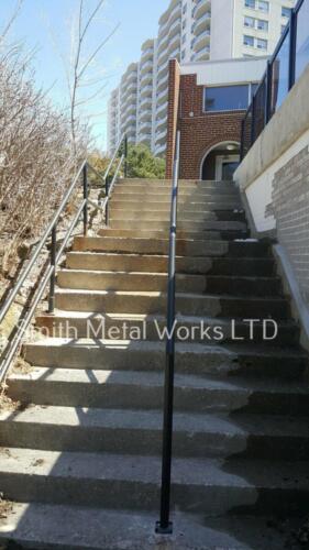 00777 Outdoor Handrails