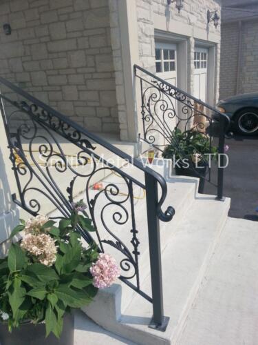 00881 Outdoor Porch Railings