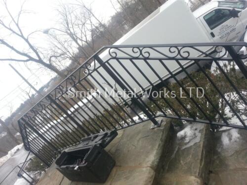 00887 Outdoor Porch Railings