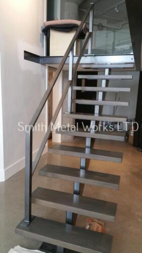 01434 Stairs Ladders