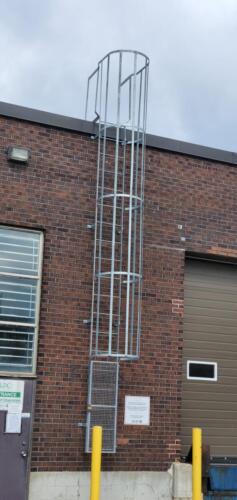01482 Stairs Ladders